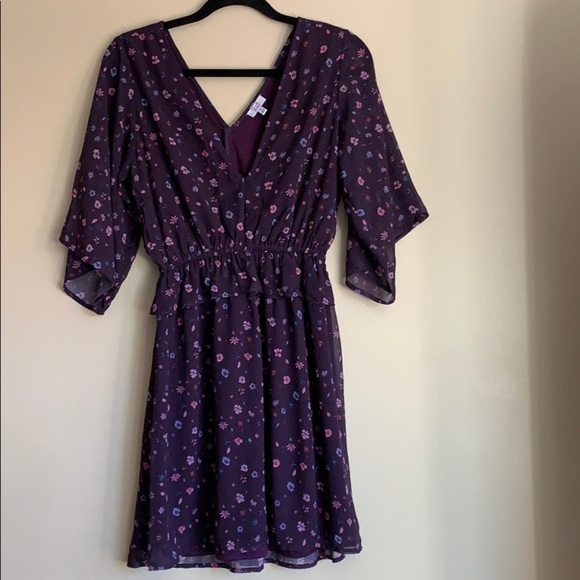 Dress Mini, Purple color, Flowers,V-Neck,Size S, Q+A LA - Picture 13 of 15
